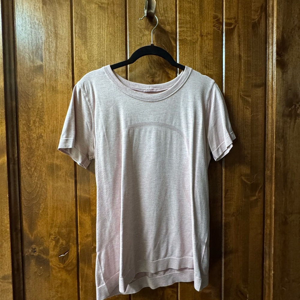 lululemon athletica Light Pink Short Sleeve Tee